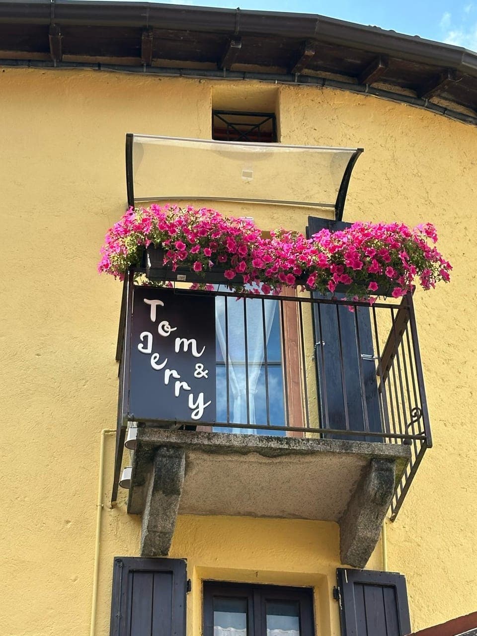 Property building, Balcony/Terrace