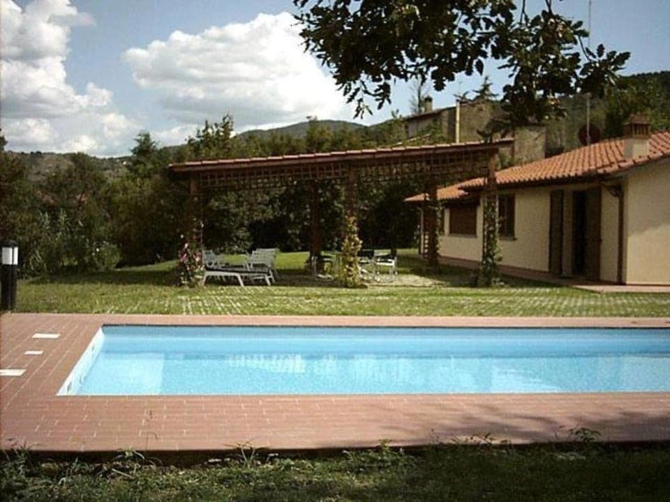 Property building, Decorative detail