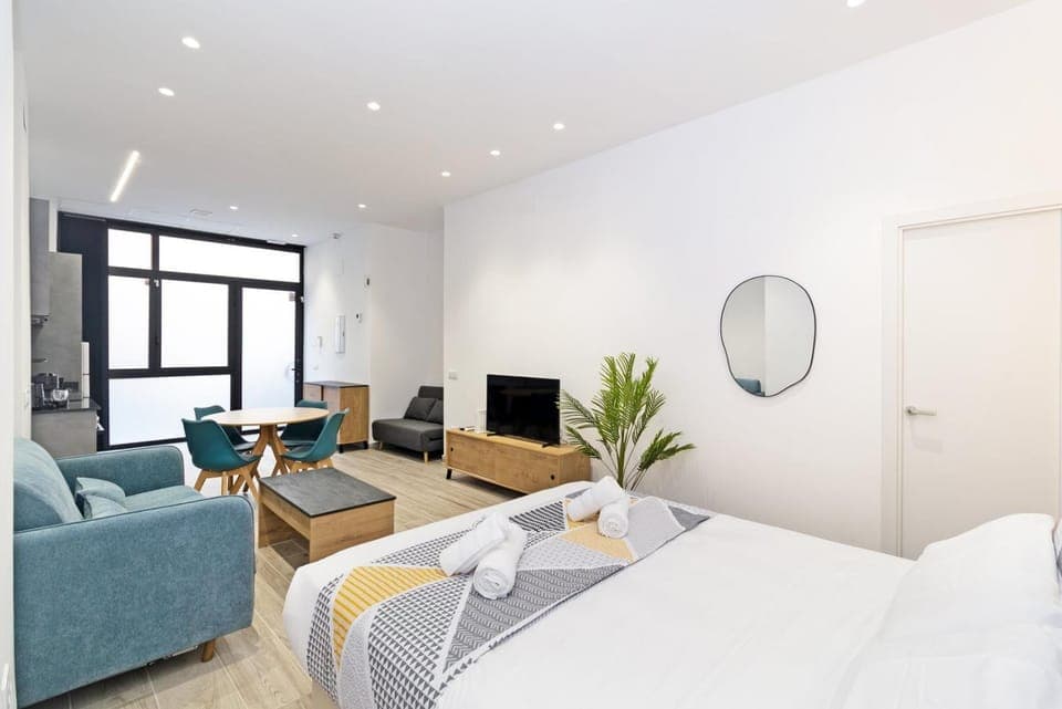 MaJJo`s, Apartamento Acogedor, bien comunicado Apartment in Valencia
