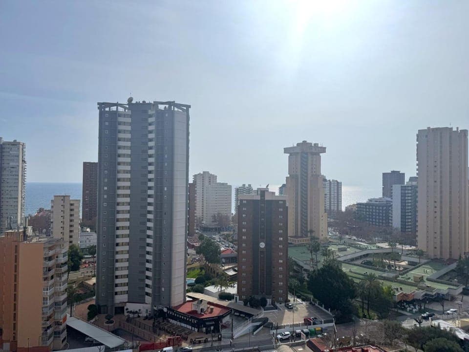 City view, Sea view
