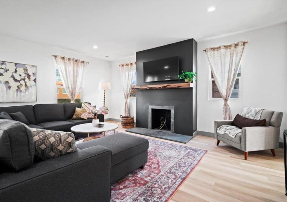 TV and multimedia, Living room