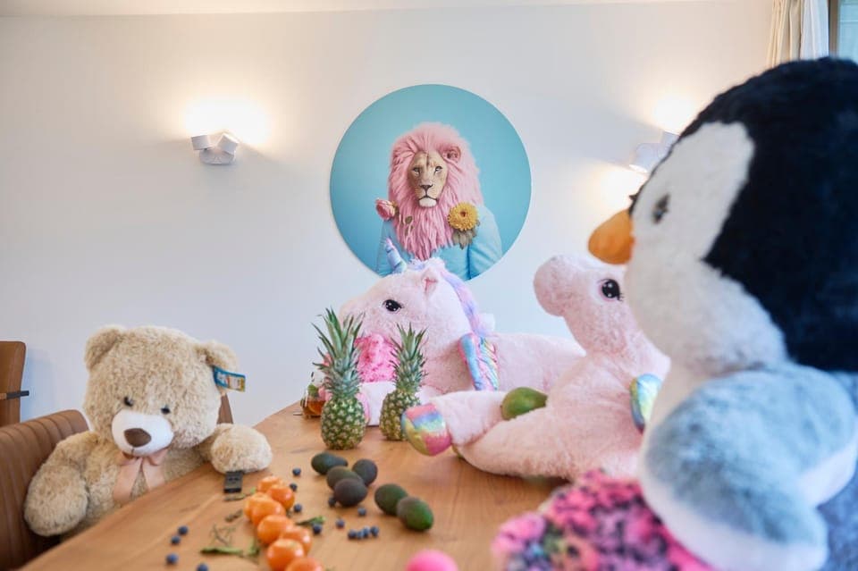 TV and multimedia, Balcony/Terrace, Balcony/Terrace, Decorative detail, Dining area, Evening entertainment, Evening entertainment