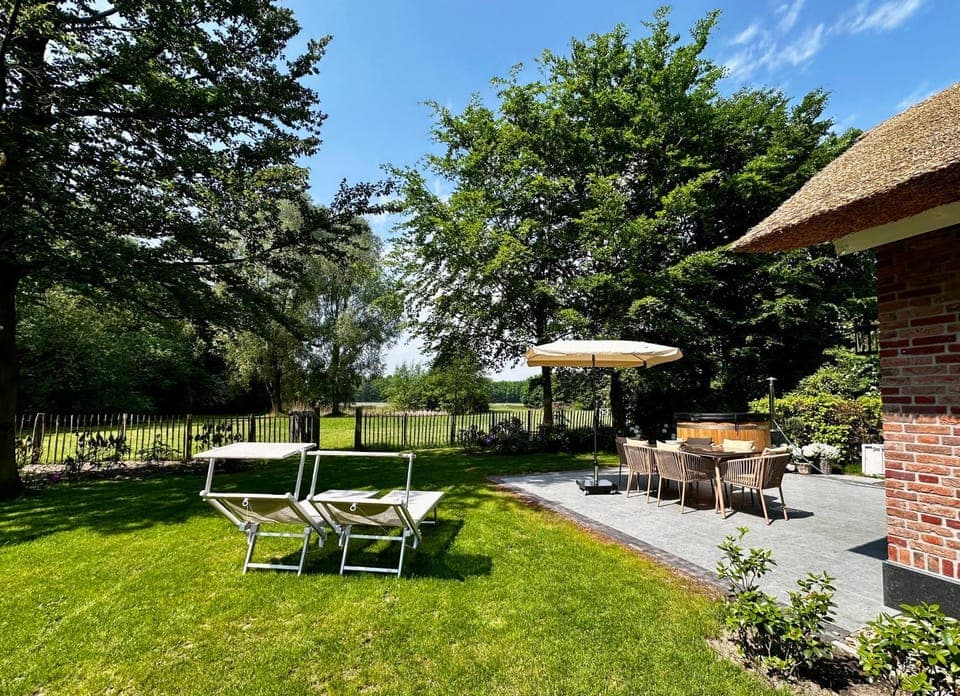 Hot Tub, Hot Tub, View (from property/room), View (from property/room)