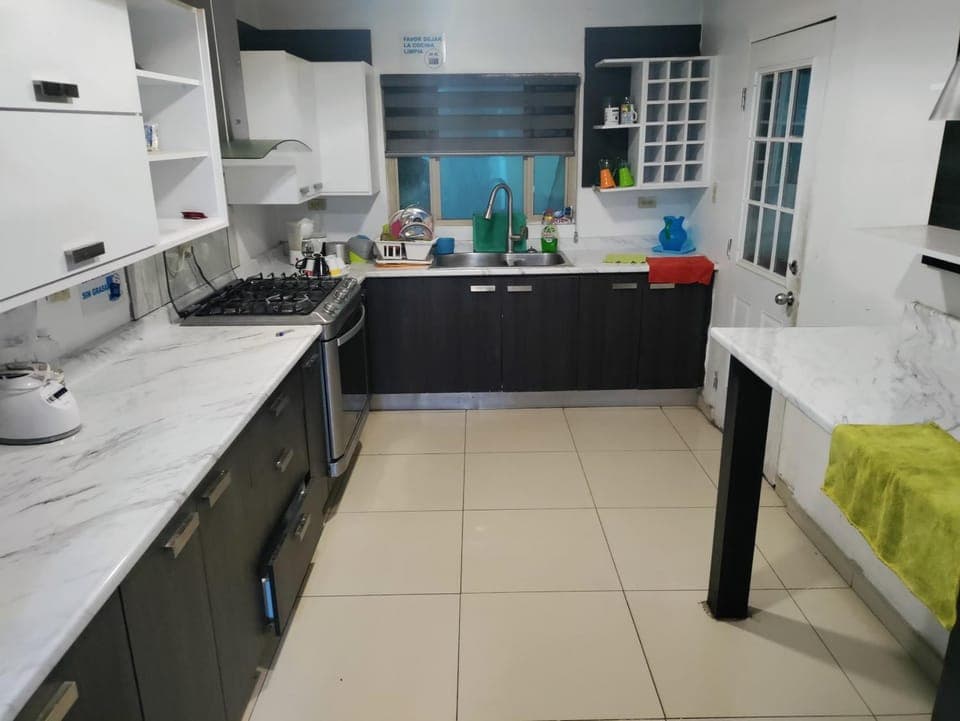 Kitchen or kitchenette, Kitchen or kitchenette, oven, pet friendly