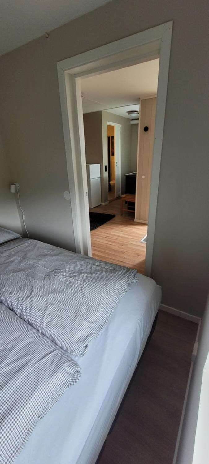 Studio newly renovated with separate entrance Apartment in Tromso