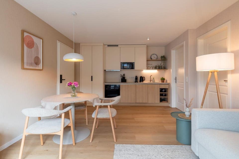 Living room, Dining area, kitchen