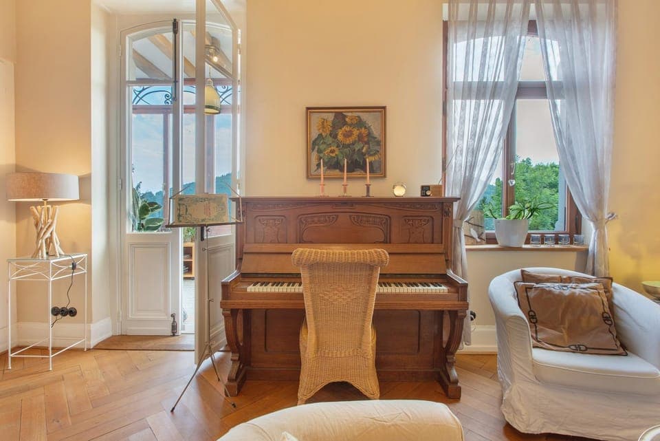 Property building, Living room