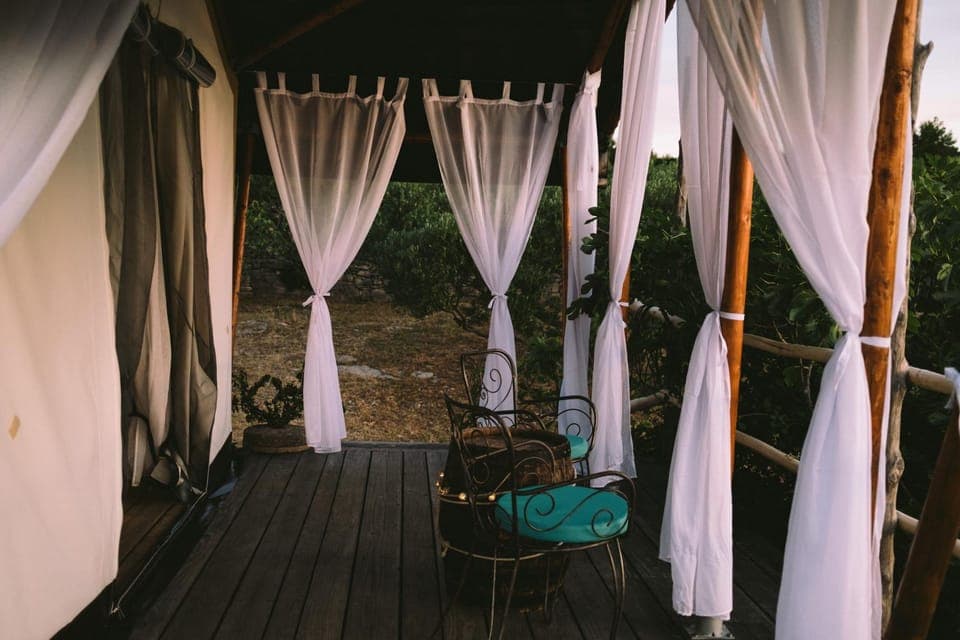 Olive Garden ranch Luxury tent in Selca, Brač
