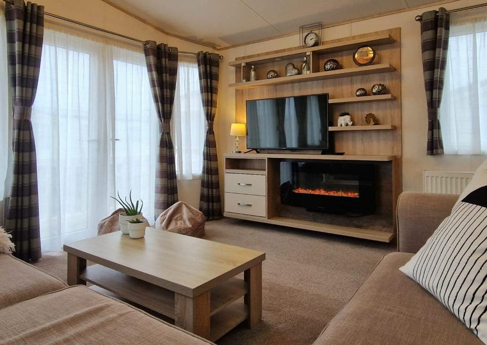 TV and multimedia, Seating area