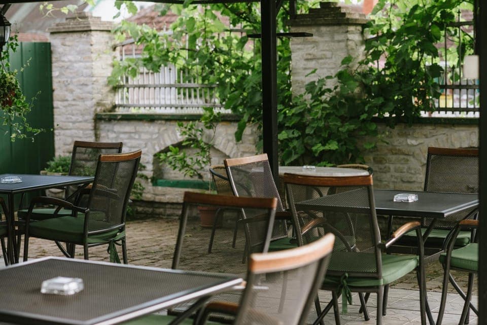 Garden, Seating area