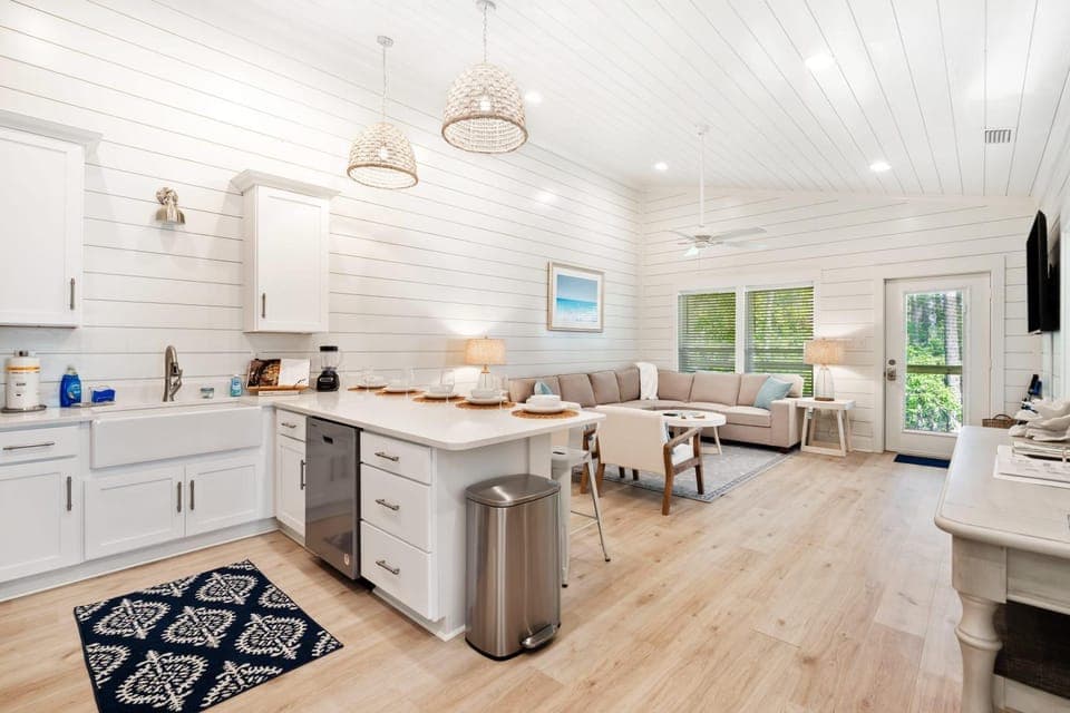 Brand New Luxury Rental on Oleander Unit D Apartment in Dauphin Island