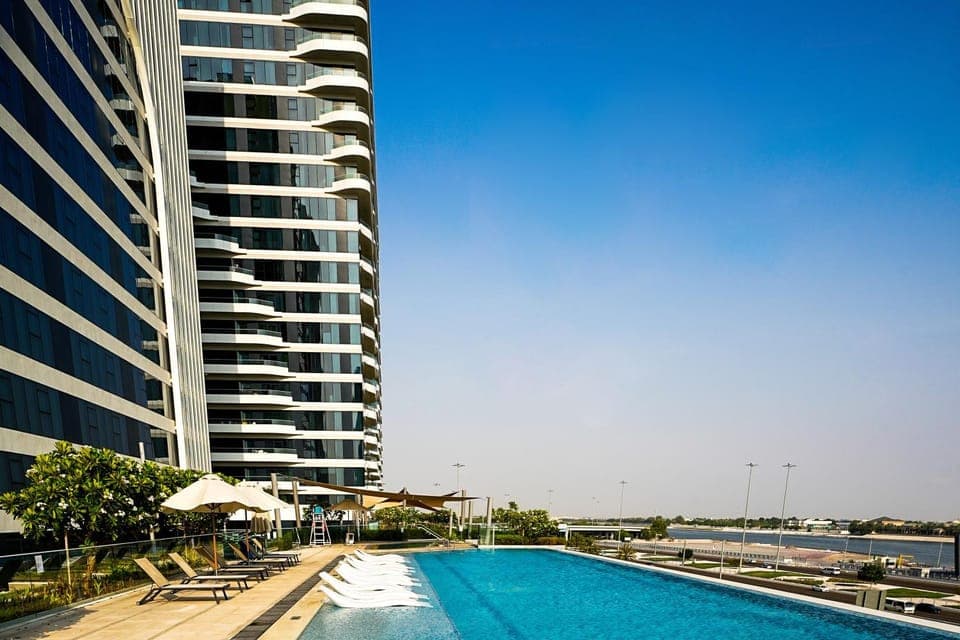 Property building, Swimming pool