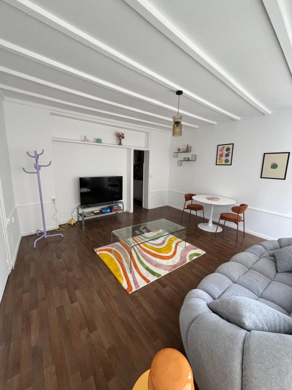 TV and multimedia, Living room, Seating area