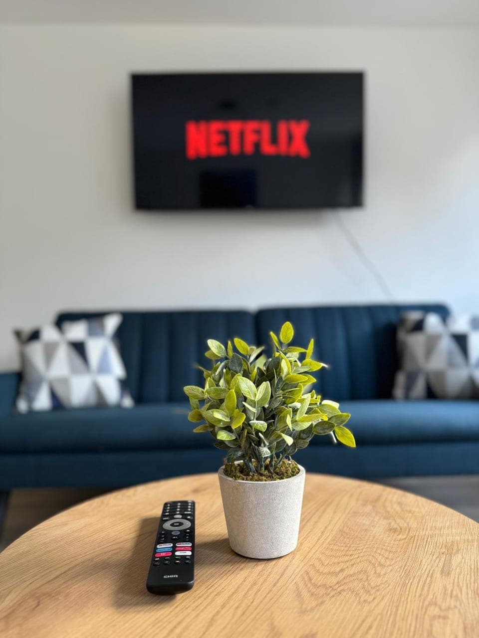 TV and multimedia, Seating area