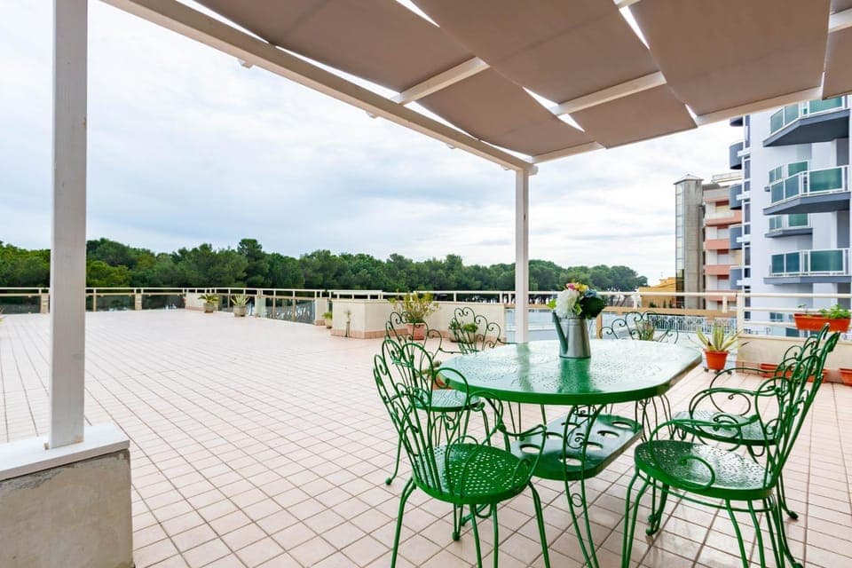 Balcony/Terrace, Dining area