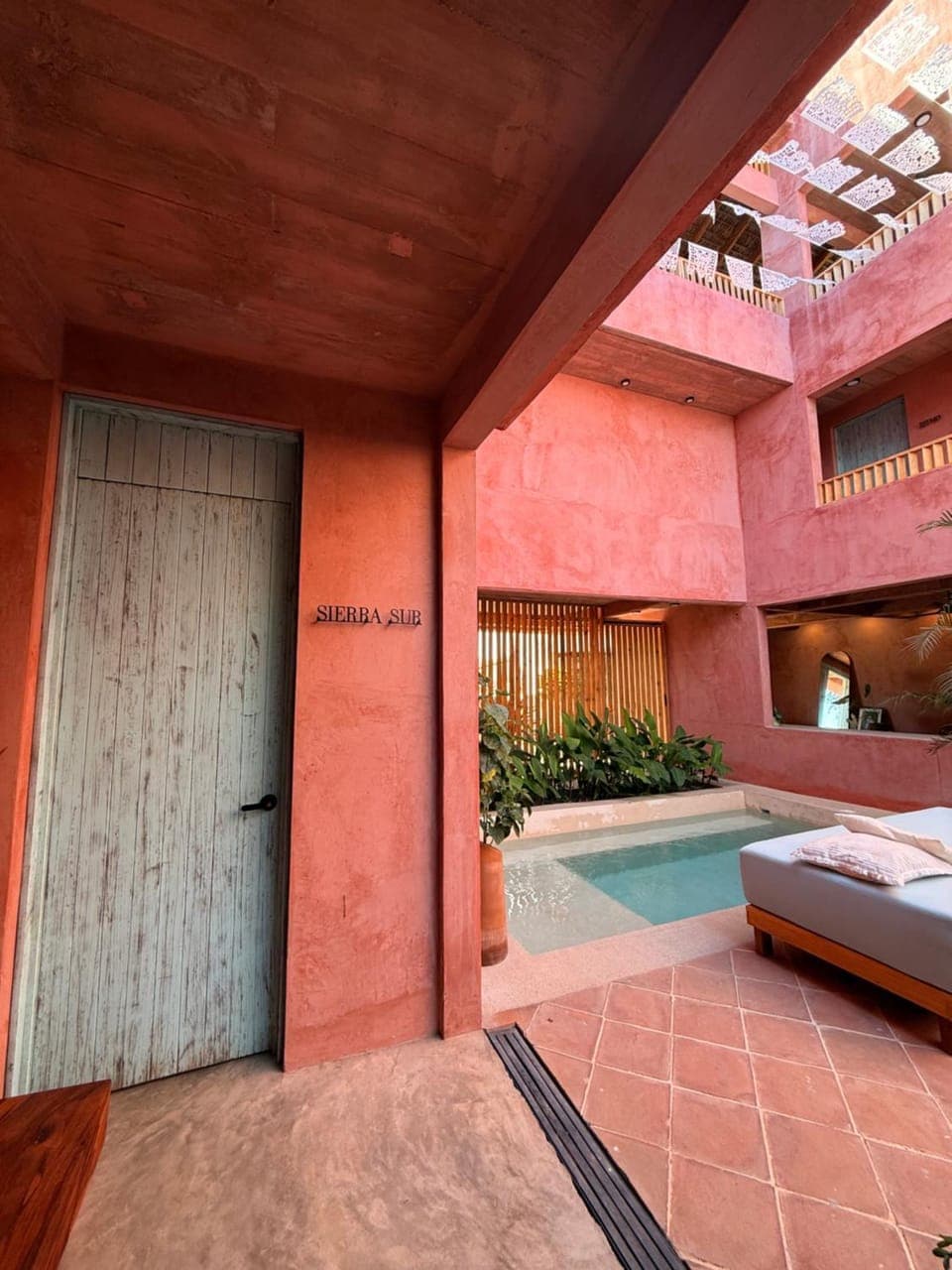 Day, Pool view, Swimming pool, sunbed