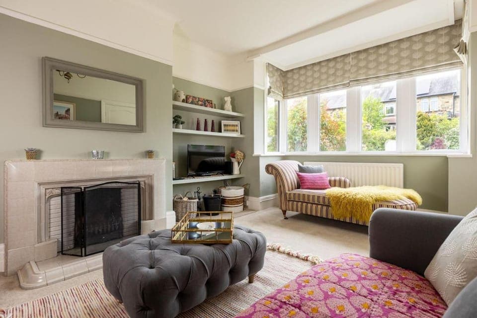 TV and multimedia, Living room, Seating area