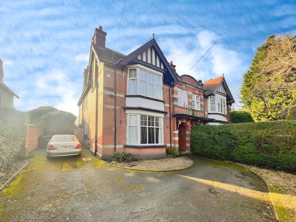 Property building, Parking