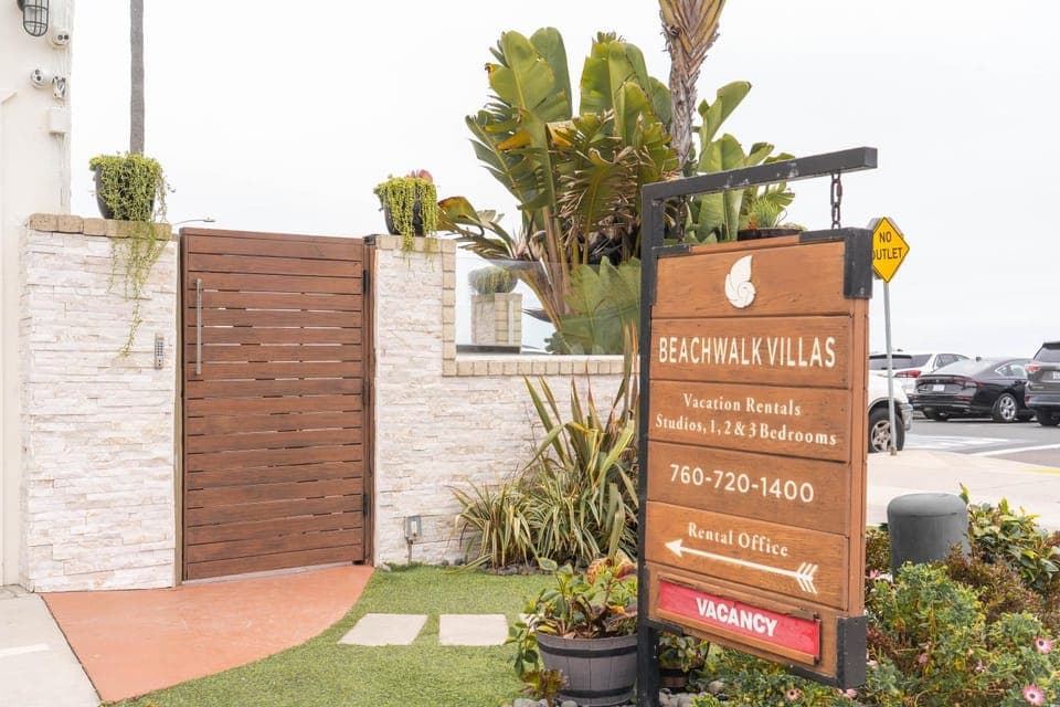 Logo/Certificate/Sign