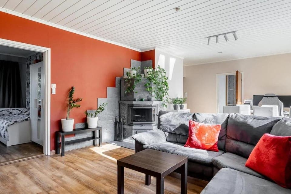 Living room, Seating area