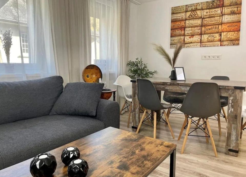 Living room, Seating area, Dining area