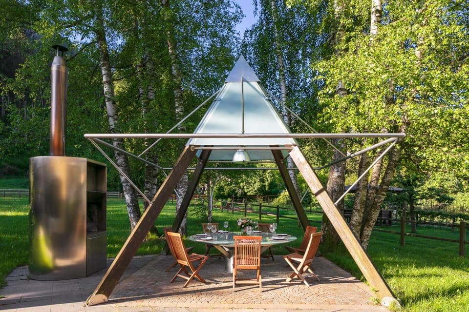 Patio, BBQ facilities, Garden view