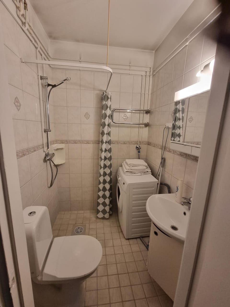 Shower, Toilet, Bathroom