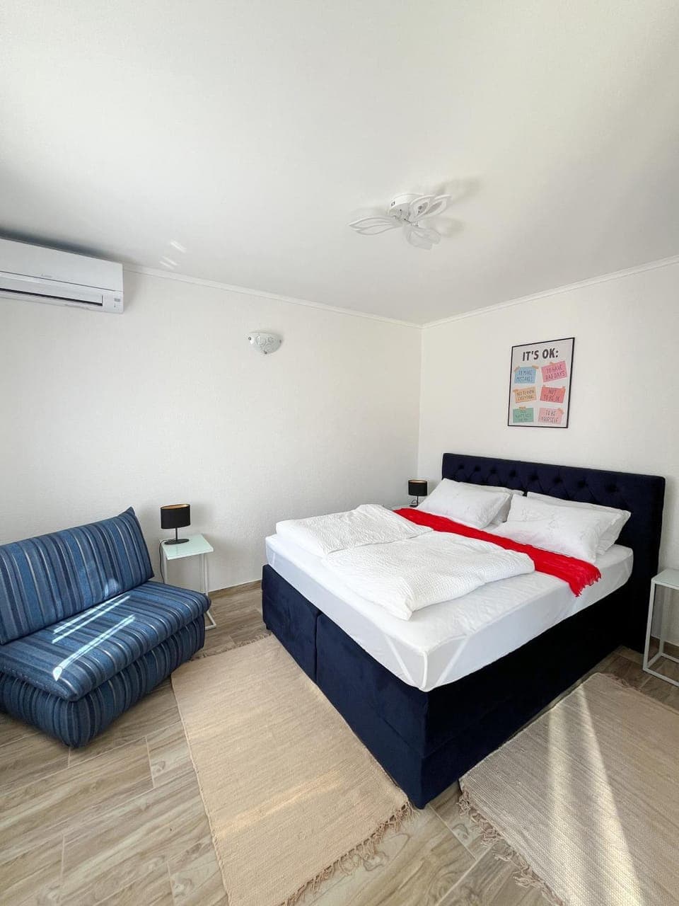 Bed, Bedroom, air conditioner