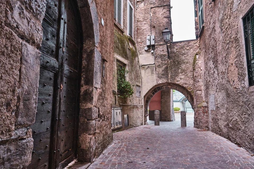 Day, Neighbourhood, Street view