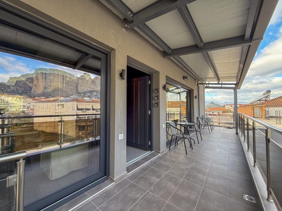 Patio, Day, Natural landscape, View (from property/room), Balcony/Terrace, Mountain view