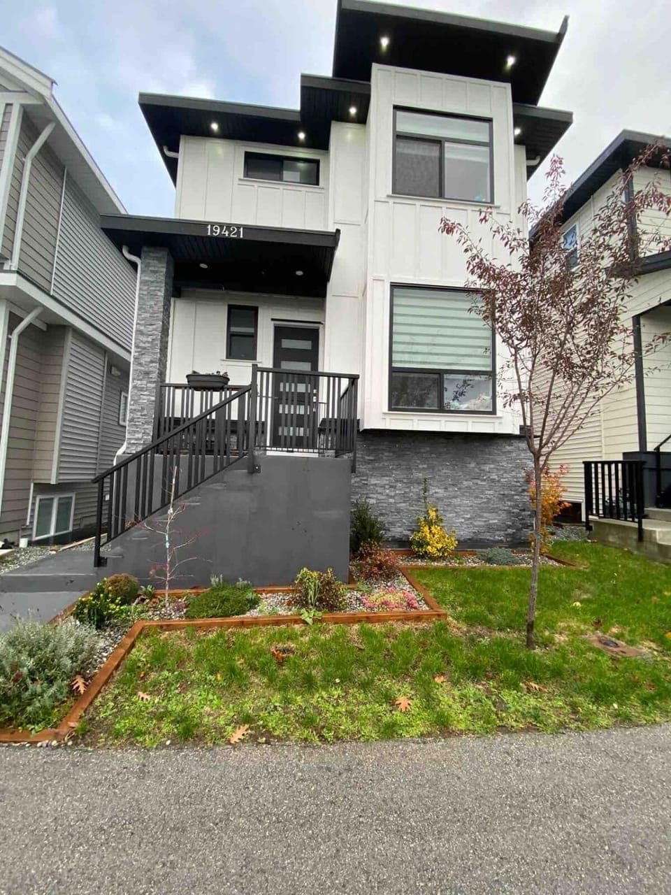 Property building, Garden