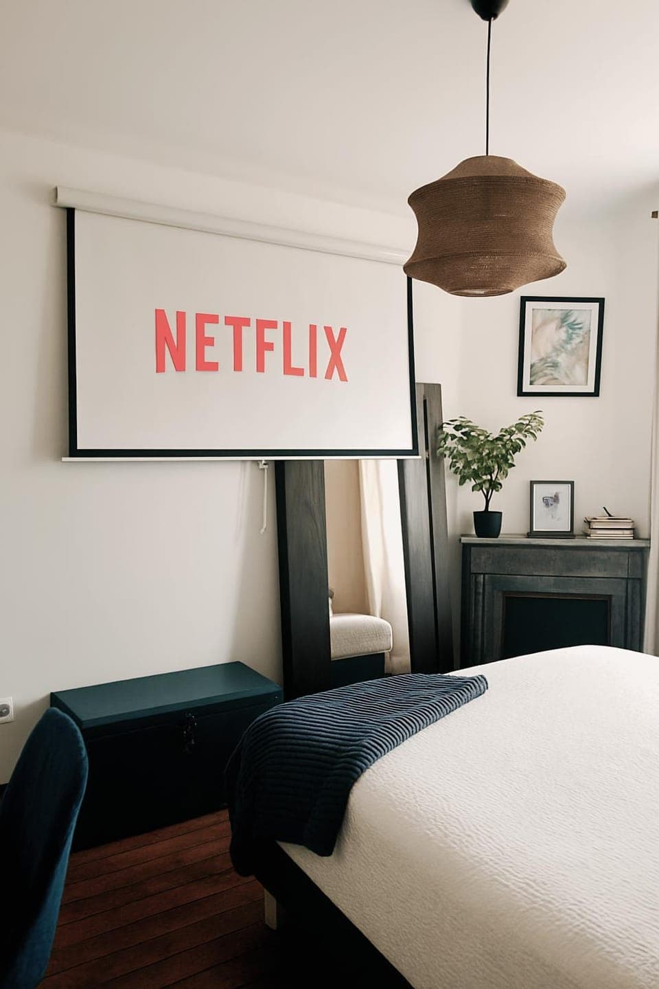 TV and multimedia, Photo of the whole room, Bedroom