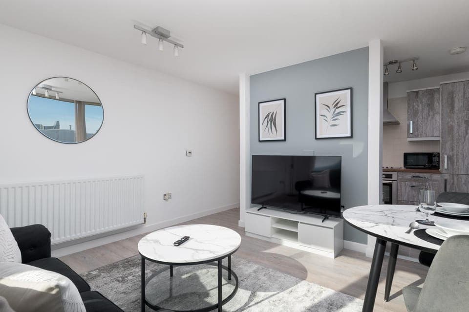 Communal lounge/ TV room