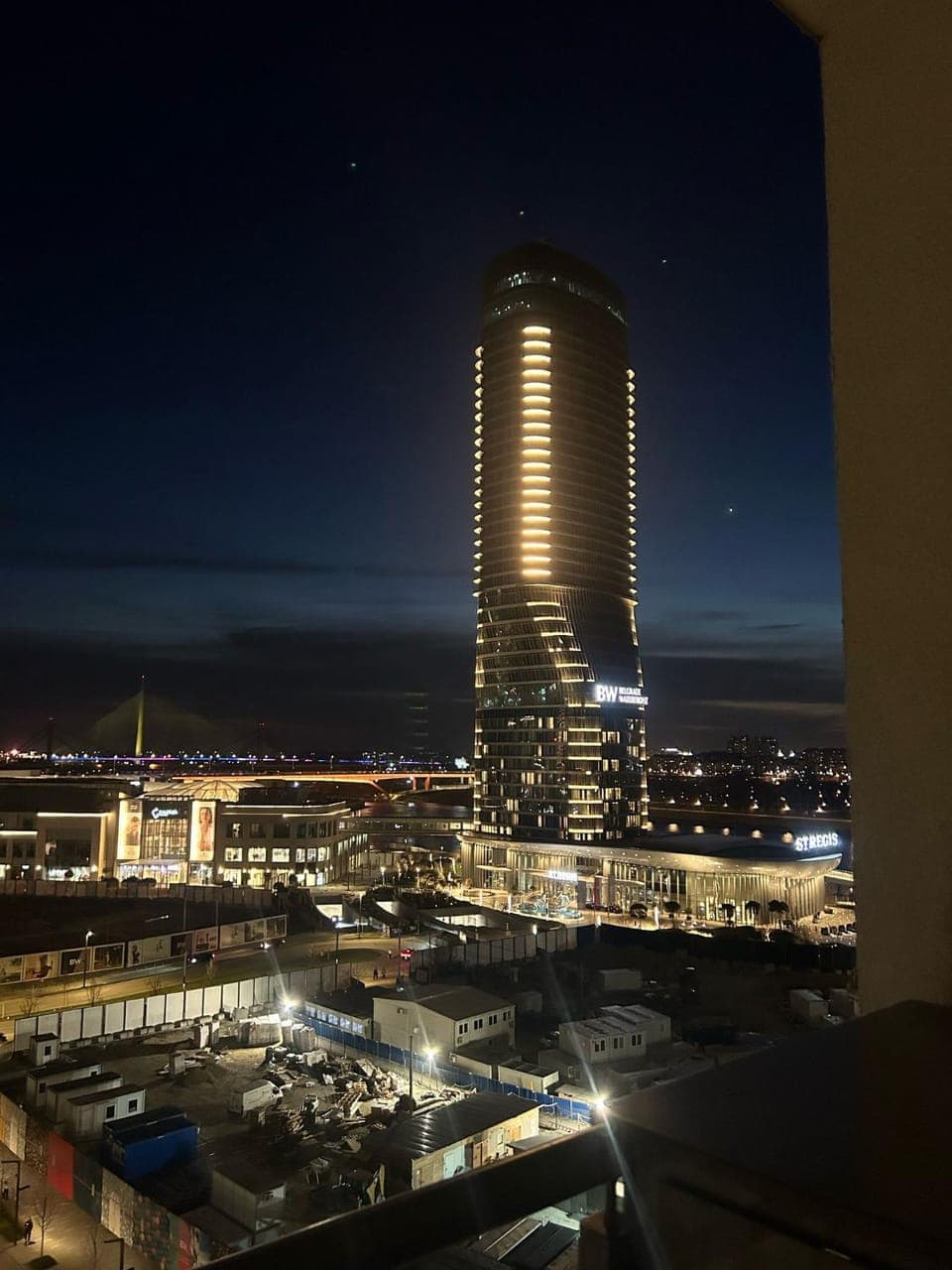 Night, View (from property/room), City view