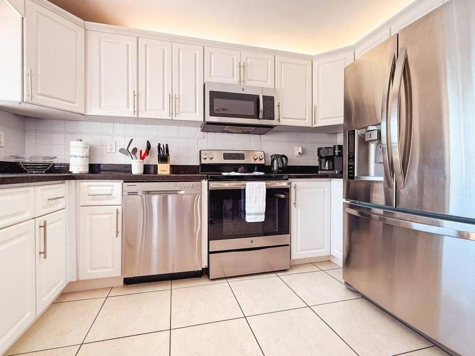 dishwasher, microwave, oven