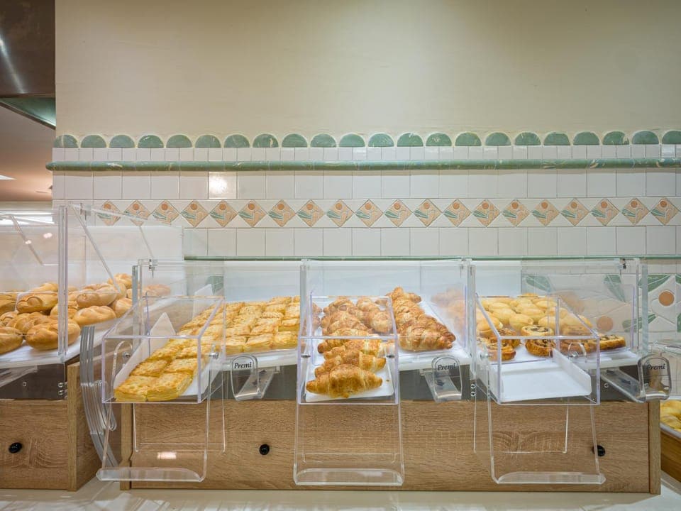 Breakfast, Buffet breakfast