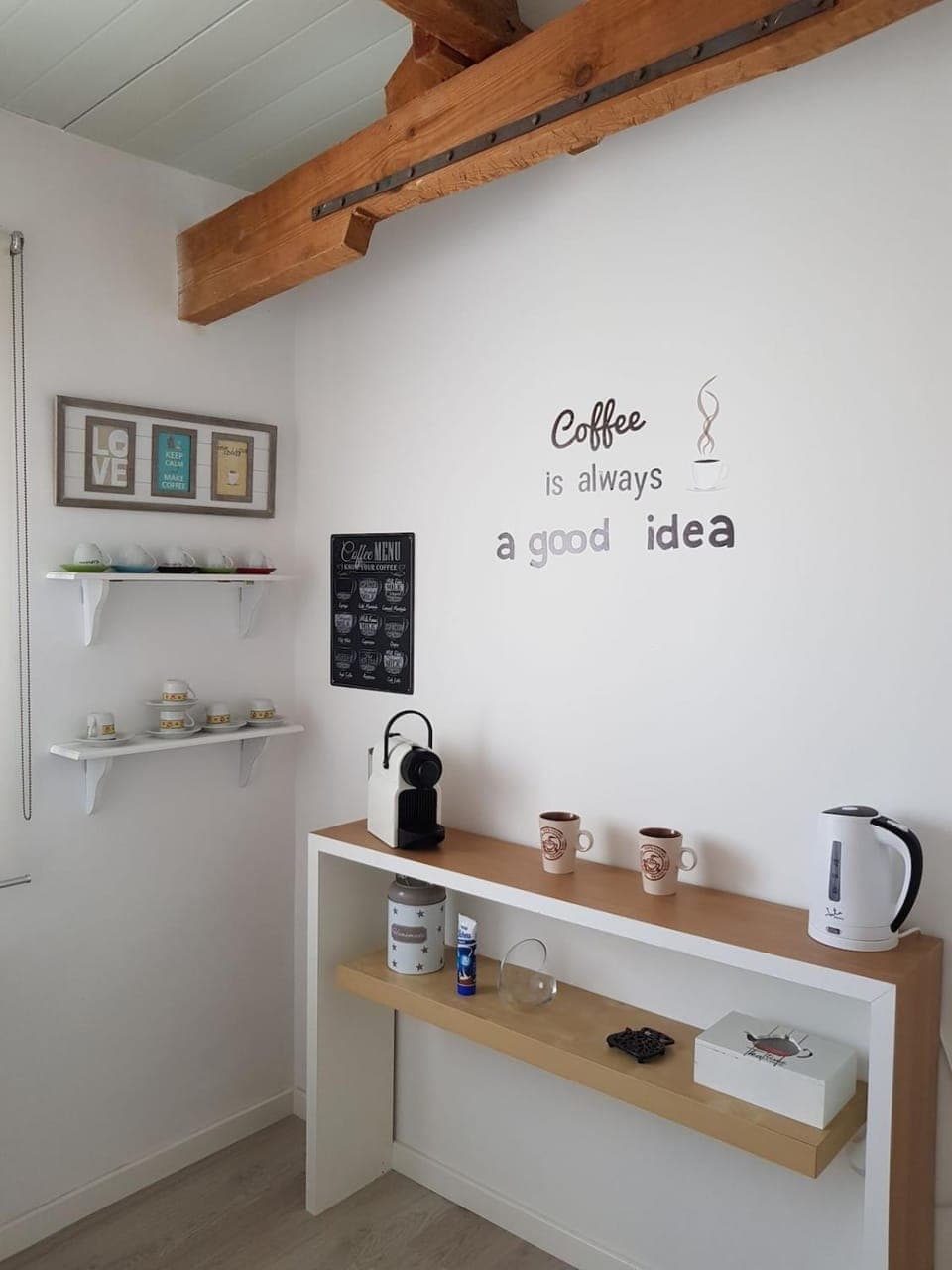 Coffee/tea facilities