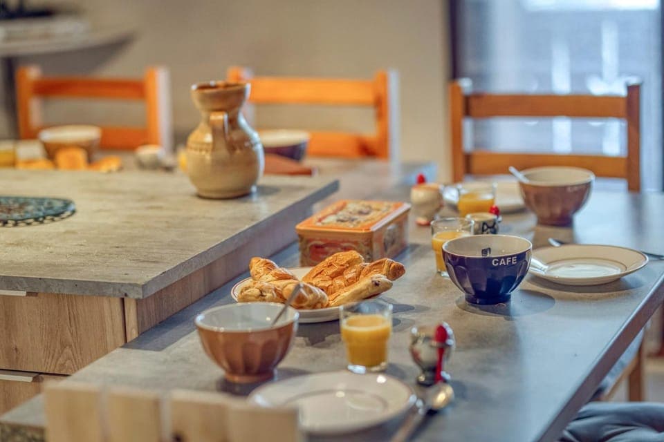 Food and drinks, Food, Breakfast, Continental breakfast, Buffet breakfast