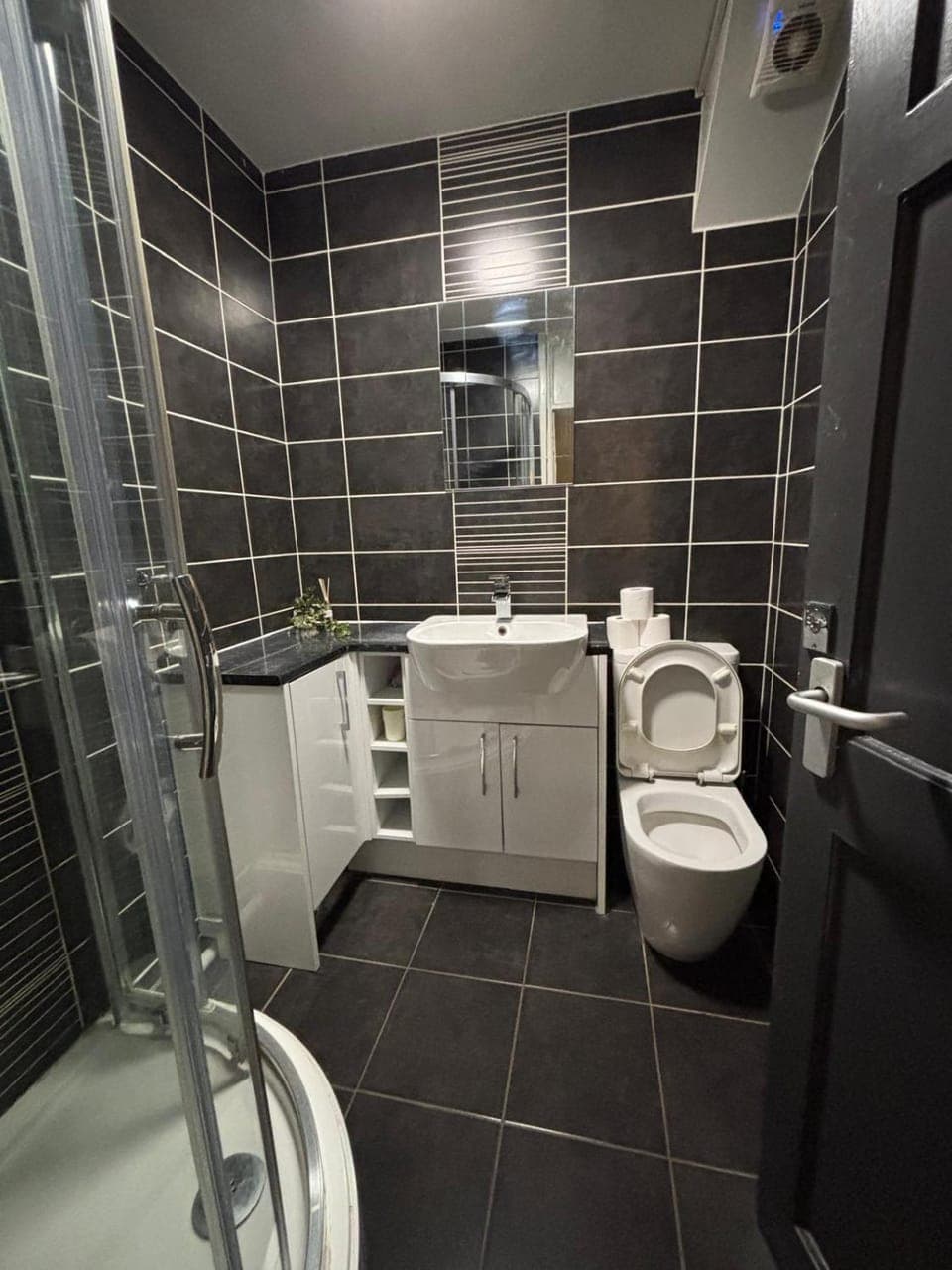 Shower, Toilet, Bathroom