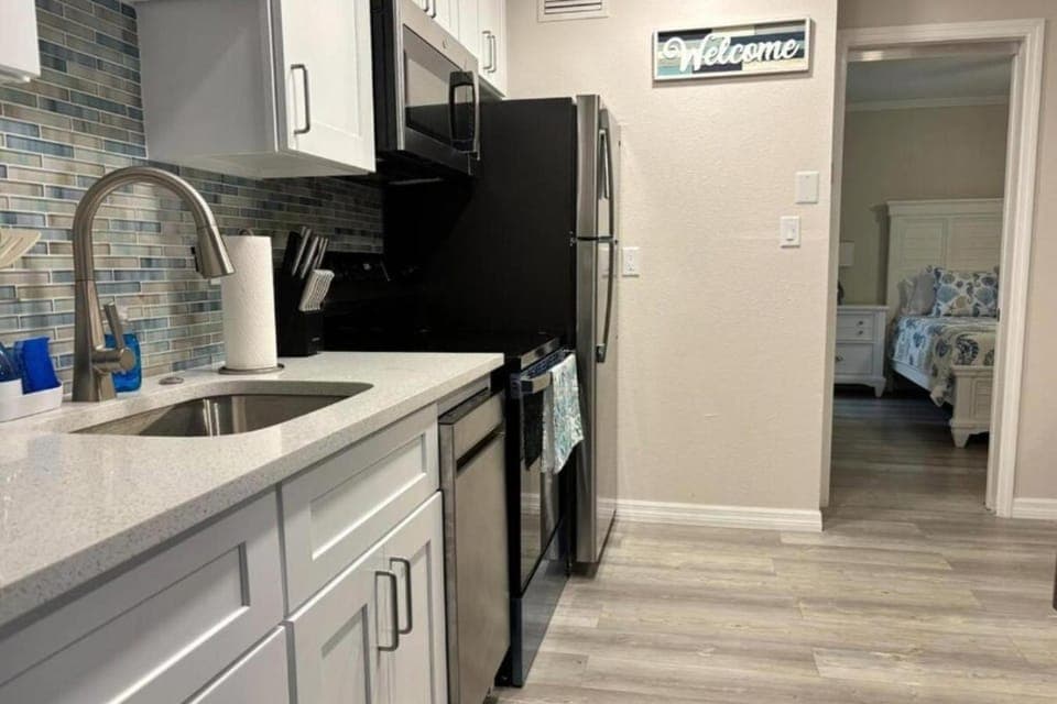 Bed, Beach, Bedroom, kitchen