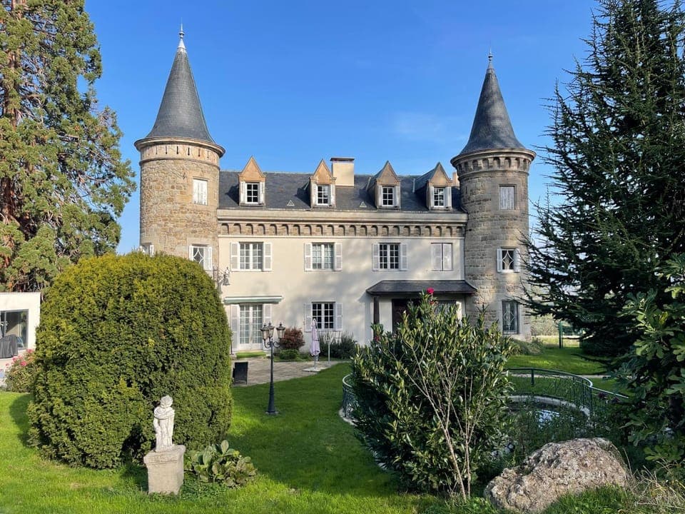 Property building, Spring, Garden