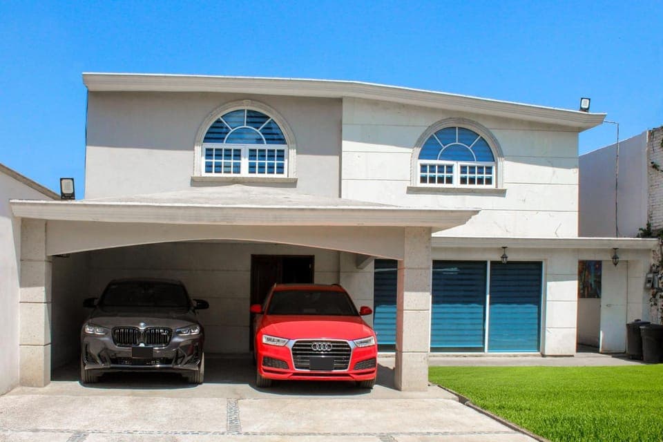 Property building, Parking