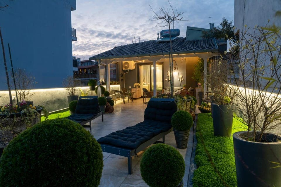 Garden, Balcony/Terrace