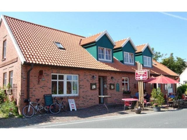 Property building, Street view