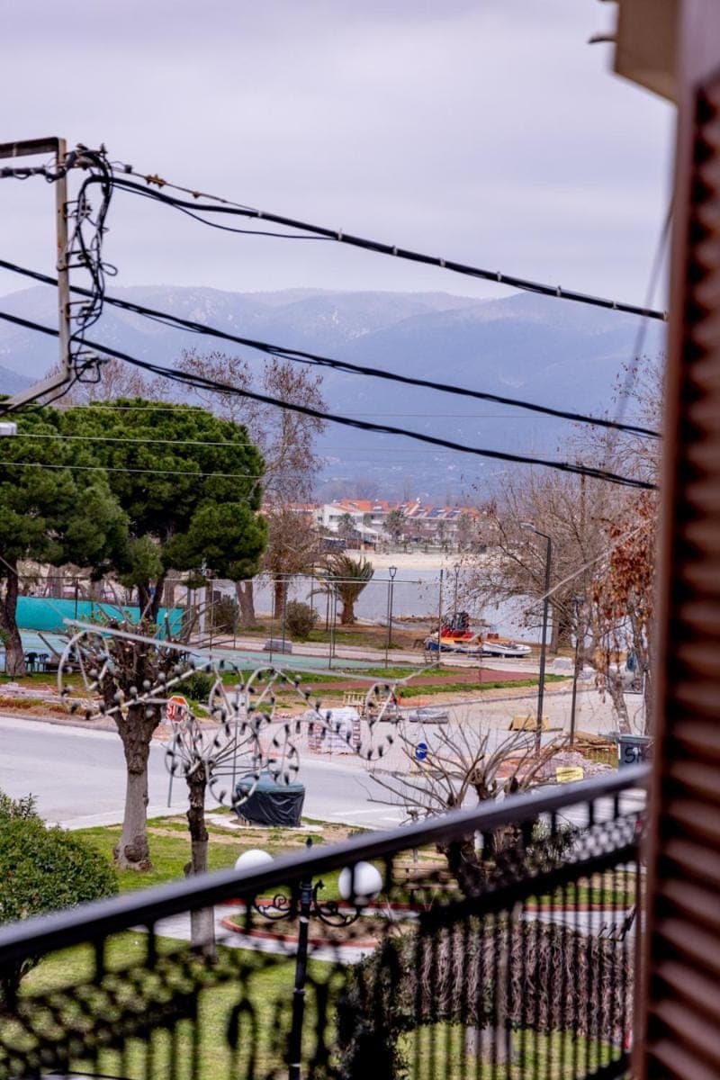 Spring, Day, Natural landscape, Parking