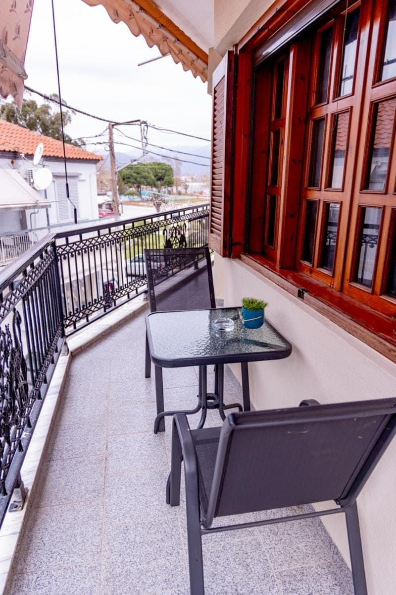 Patio, Day, View (from property/room), Balcony/Terrace