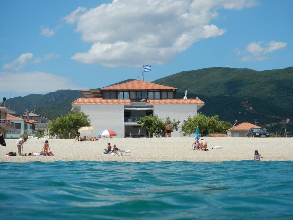 Nearby landmark, Day, People, Natural landscape, Beach, Mountain view, Sea view, sunbed