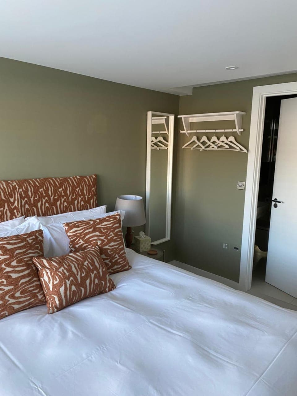 Bed, Bedroom, wardrobe