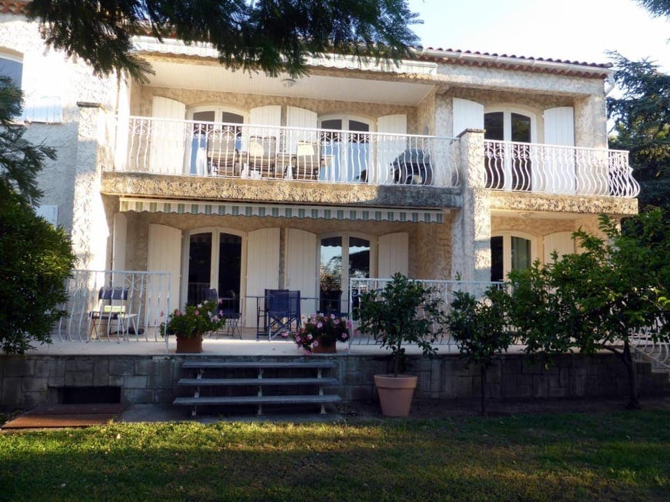 Property building, Balcony/Terrace