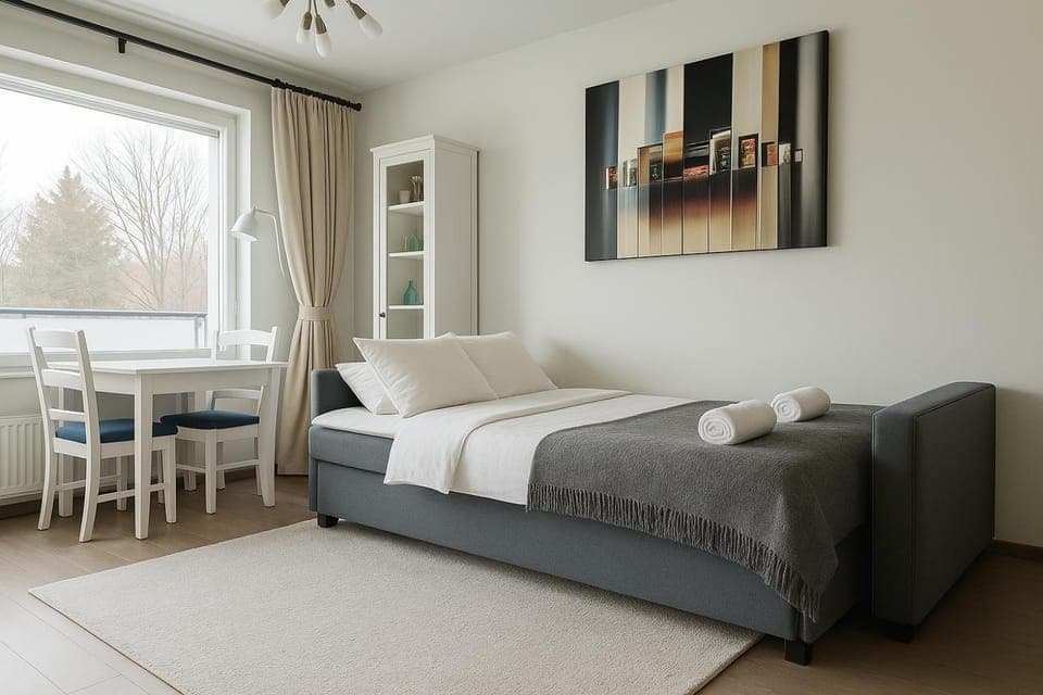 Bed, Living room